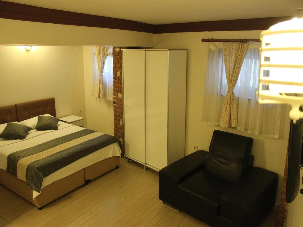 Destina Hotel Бозджаада Екстериор снимка