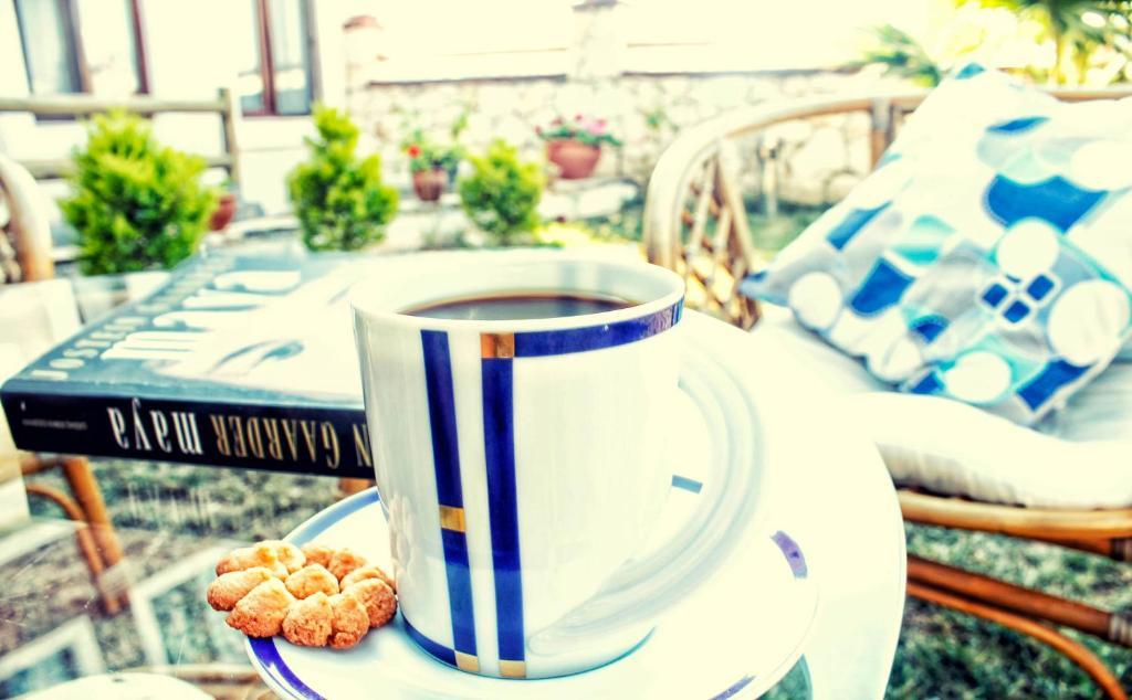 Destina Hotel Бозджаада Екстериор снимка