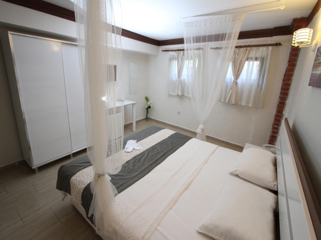Destina Hotel Бозджаада Екстериор снимка